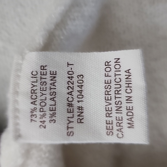 Block colored grey and white sweater - Picture 5 of 5